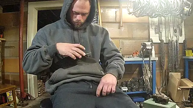 Bigoleslong98765 online show from March 2026 05:00:01 AM