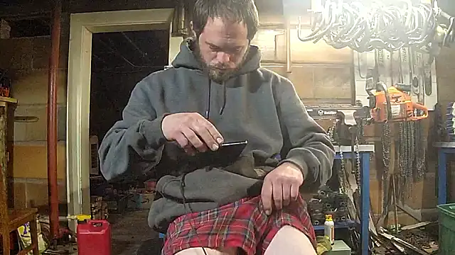 Bigoleslong98765 online show from March 2026 10:14:01 PM