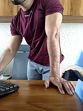 indianguy89 online show from April 2026 05:27:02 AM