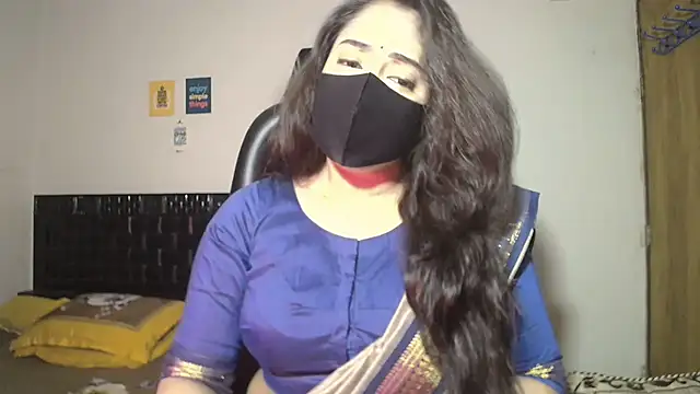 Snapshot of Most-Beautiful-Queen chatting on February 2026 07:40:01 PM Most-Beautiful-Queen online show from February 2026 07:40:01 PM