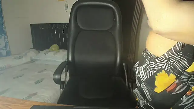 Most-Beautiful-Queen online show from June 2026 07:53:02 PM