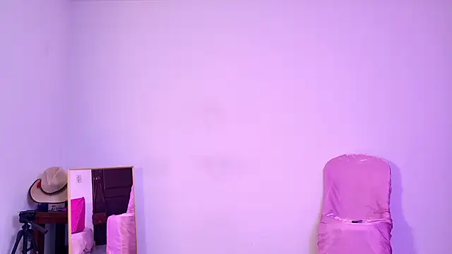 pink flower  online show from February 2026 11:09:02 PM