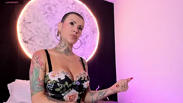 GinebraaFox  online show from March 2025 02:29:02 PM