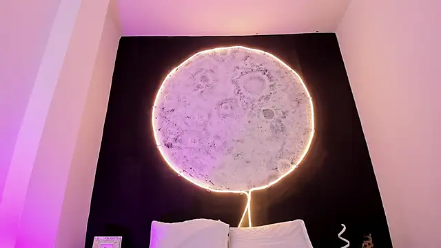 GinebraaFox  online show from March 2025 05:49:02 PM