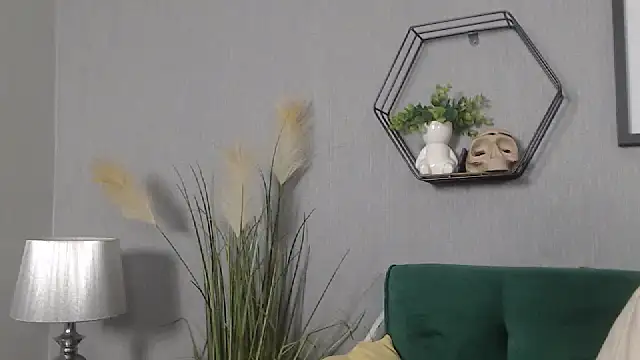 IzabelllNoir online show from February 2025 08:52:01 AM