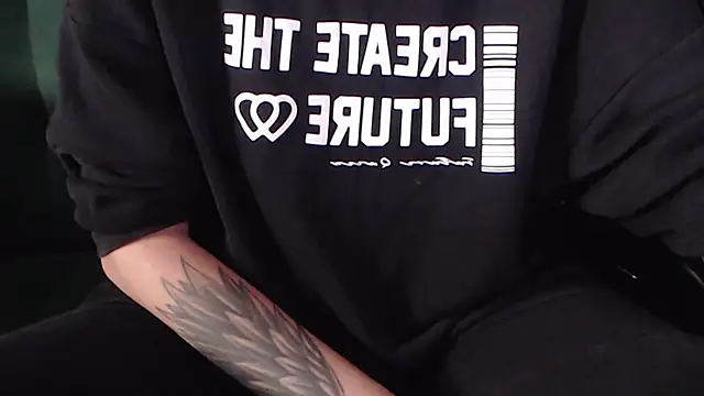 IzabelllNoir online show from September 2025 06:58:02 AM