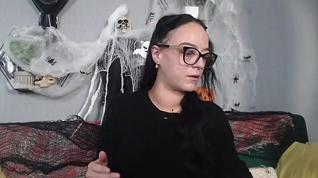 IzabelllNoir online show from October 2025 11:06:02 AM