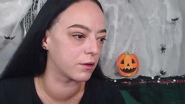 IzabelllNoir online show from October 2025 09:02:01 AM