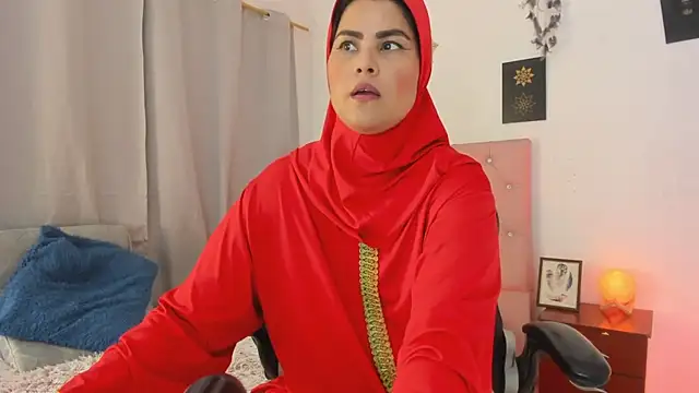 AishaAmin  online show from July 2026 12:31:01 PM