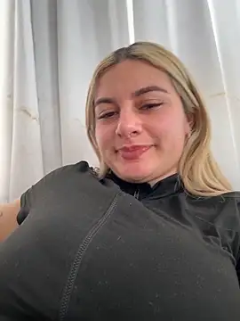 AtheneaRossi online show from September 2025 08:20:02 PM