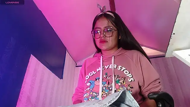 Snapshot of vitoria23_ chatting on April 2026 01:56:02 PM vitoria23 online show from April 2026 01:56:02 PM