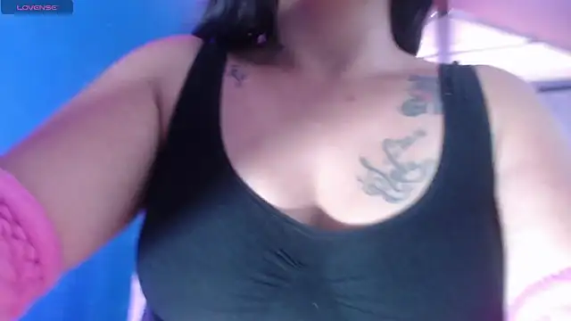 Snapshot of vitoria23_ chatting on April 2026 01:31:02 PM vitoria23 online show from April 2026 01:31:02 PM