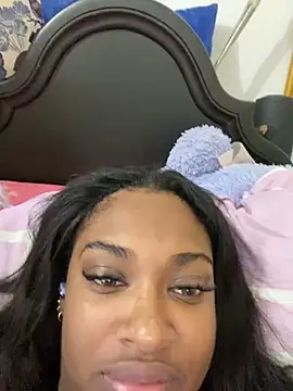 Snapshot of _MARRTINNA_ chatting on February 2025 10:46:01 AM MARRTINNA online show from February 2025 10:46:01 AM