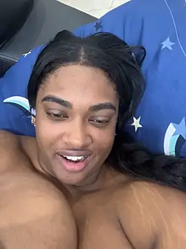 Snapshot of _MARRTINNA_ chatting on September 2025 06:24:01 AM MARRTINNA online show from September 2025 06:24:01 AM