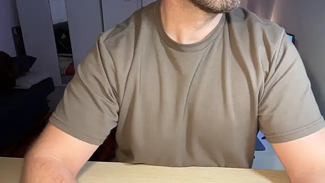 Mr Beef online show from February 2025 09:13:01 PM