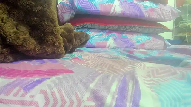 Brenda Smith69 online show from April 2026 10:46:02 PM