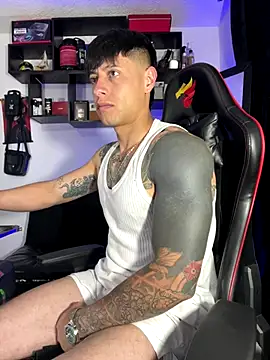 Snapshot of darmod chatting on October 2025 08:59:02 AM darmod online show from October 2025 08:59:02 AM