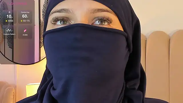 Snapshot of anna-henao chatting on December 2024 01:55:02 PM anna-henao online show from December 2024 01:55:02 PM