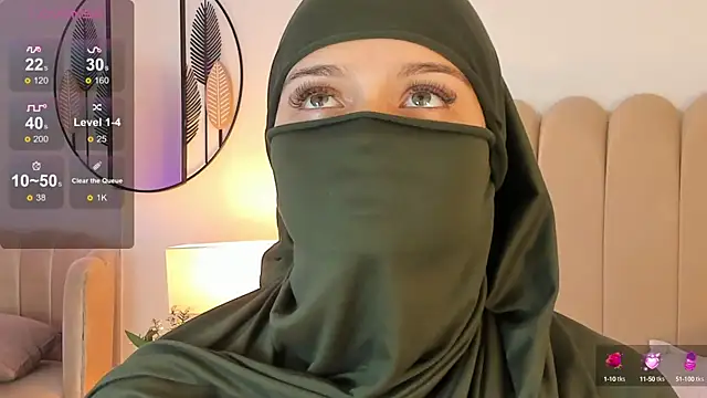 Snapshot of anna-henao chatting on December 2024 01:44:01 PM anna-henao online show from December 2024 01:44:01 PM