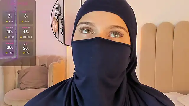 Snapshot of anna-henao chatting on December 2024 04:25:02 PM anna-henao online show from December 2024 04:25:02 PM