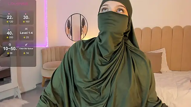 Snapshot of anna-henao chatting on January 2025 05:08:01 PM anna-henao online show from January 2025 05:08:01 PM