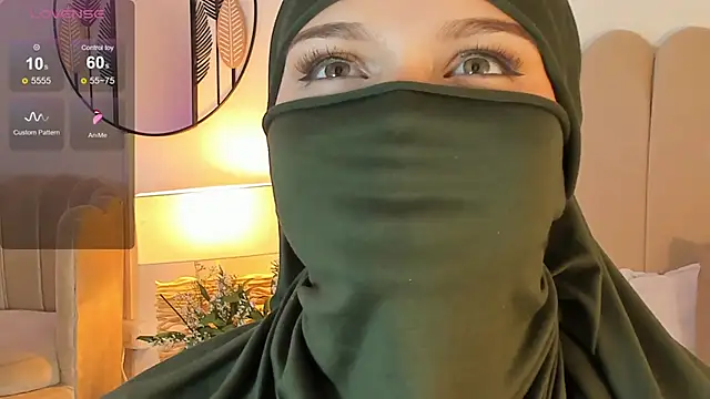 Snapshot of anna-henao chatting on January 2025 08:11:01 PM anna-henao online show from January 2025 08:11:01 PM