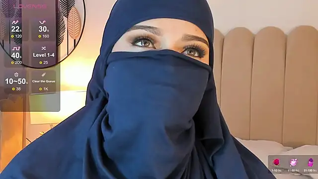 Snapshot of anna-henao chatting on February 2025 02:02:01 PM anna-henao online show from February 2025 02:02:01 PM