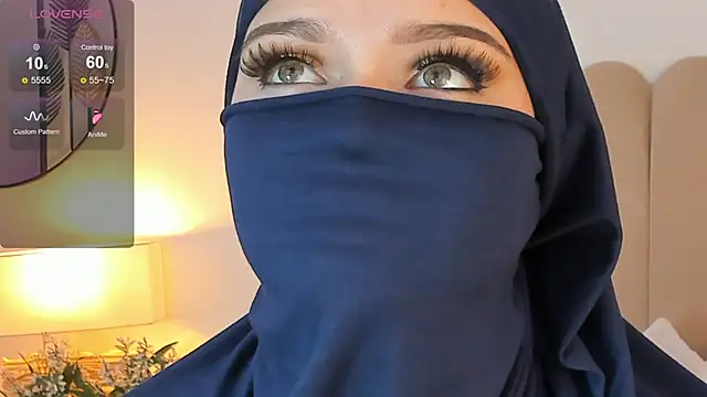 Snapshot of anna-henao chatting on February 2025 03:49:02 PM anna-henao online show from February 2025 03:49:02 PM