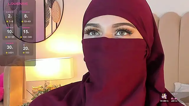 Snapshot of anna-henao chatting on March 2025 03:56:01 PM anna-henao online show from March 2025 03:56:01 PM