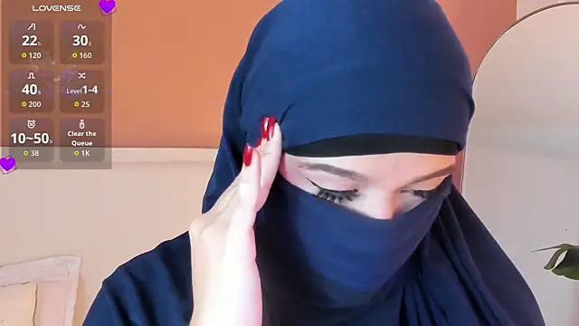 Snapshot of anna-henao chatting on September 2025 07:58:02 PM anna-henao online show from September 2025 07:58:02 PM