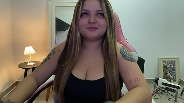 SweetPaige  online show from April 2026 01:19:01 AM