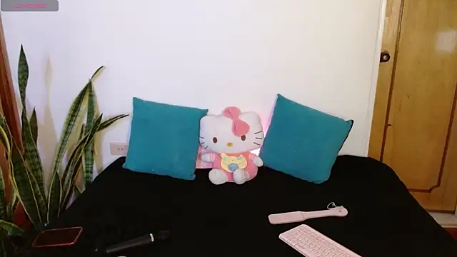 kittycatw online show from December 2025 09:26:02 AM