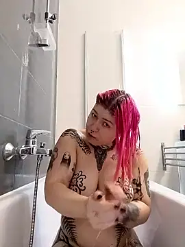 divine eve online show from September 2025 12:16:02 PM