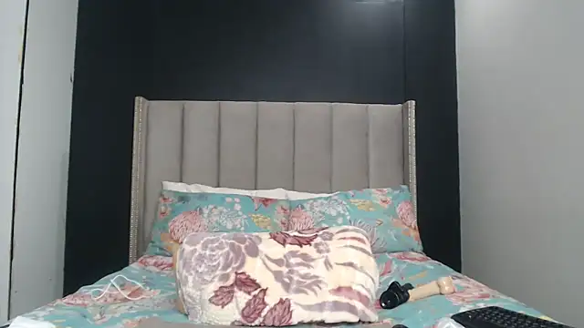 Snapshot of Ms__JOJO chatting on May 2026 10:48:02 PM Ms JOJO online show from May 2026 10:48:02 PM