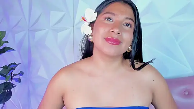 LinnaGardenia online show from January 2025 11:56:01 PM