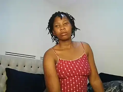 Petitiebooty online show from February 2025 07:23:01 AM