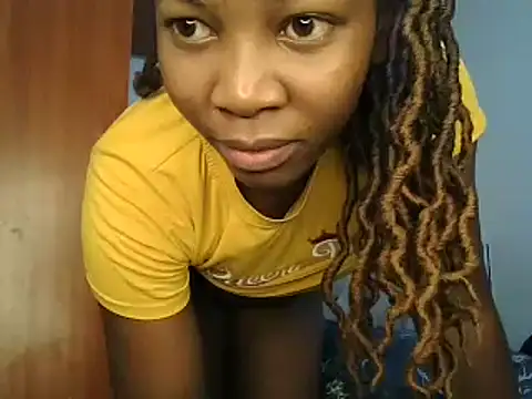 Petitiebooty online show from February 2025 02:40:02 AM