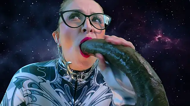 helenas fantasy online show from April 2026 06:31:02 AM