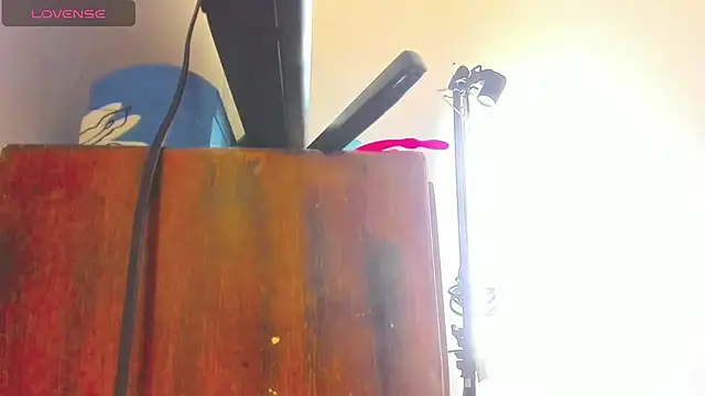 Sofia Clauss  online show from November 2025 02:10:01 AM