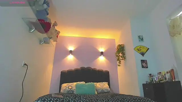 Sofia Clauss  online show from June 2026 05:14:02 PM