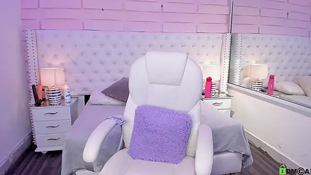 Yaaky  online show from January 2025 02:34:01 PM