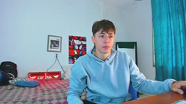 Snapshot of AlessandroDybala chatting on April 2026 12:14:01 PM AlessandroDybala online show from April 2026 12:14:01 PM