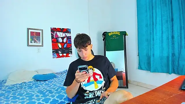 Snapshot of AlessandroDybala chatting on May 2026 12:44:01 PM AlessandroDybala online show from May 2026 12:44:01 PM