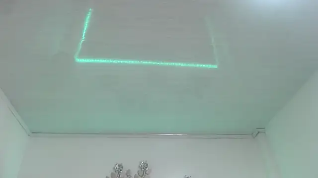 candy lux  online show from December 2025 07:30:02 PM