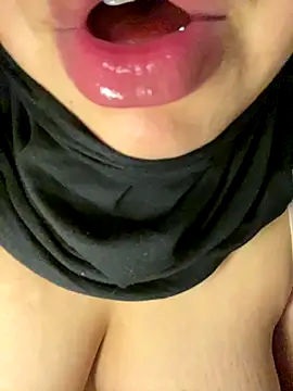 Barbyxhot online show from December 2025 01:54:02 AM