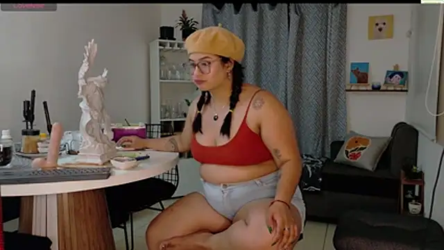 mollyshake1 online show from November 2025 06:59:01 AM