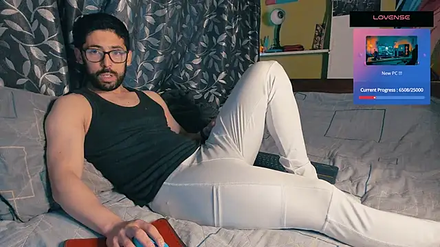 irokdan891 online show from December 2024 10:00:01 PM