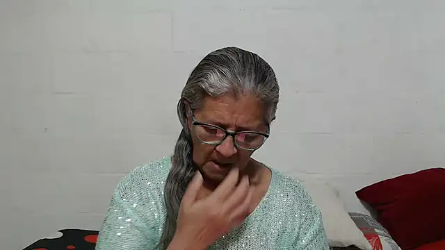 candy mature  online show from November 2025 12:20:01 PM