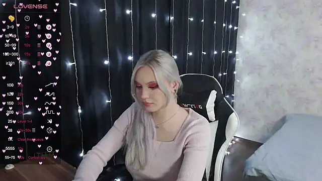 VikaPowers online show from January 2025 05:47:02 PM