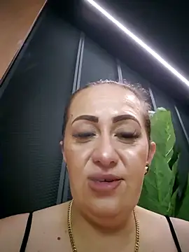 AvaLloyd online show from February 2025 03:47:02 AM